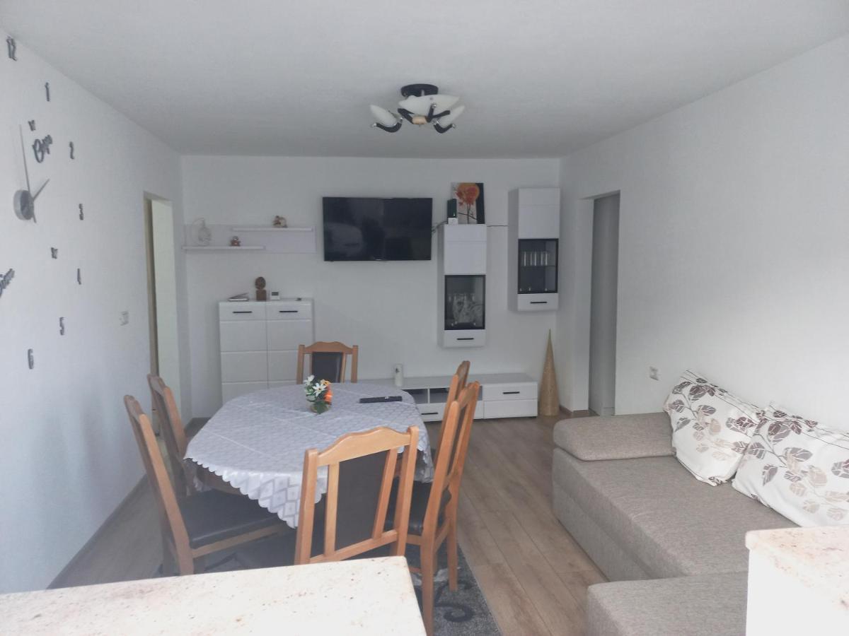 Apartament Bianca Campulung Moldovenesc Bagian luar foto